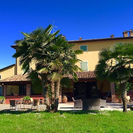 Agriturismo Le Fornase 카스텔누보델가다 외부 사진