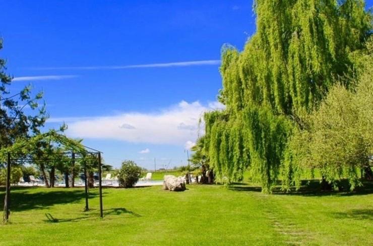 Agriturismo Le Fornase 카스텔누보델가다 외부 사진