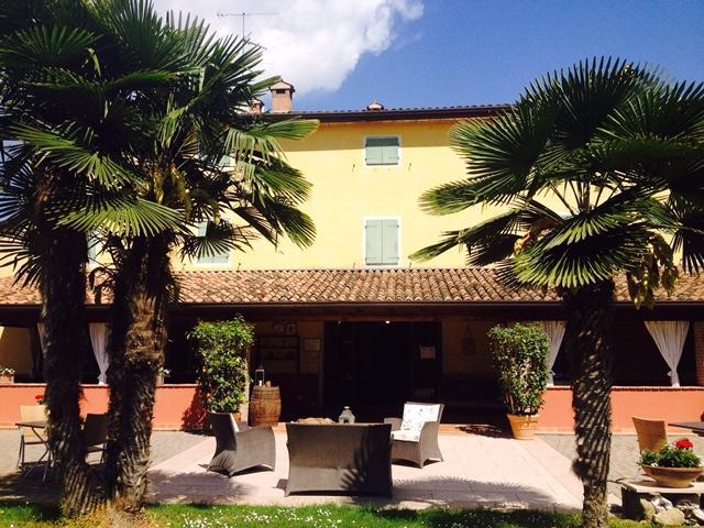 Agriturismo Le Fornase 카스텔누보델가다 외부 사진