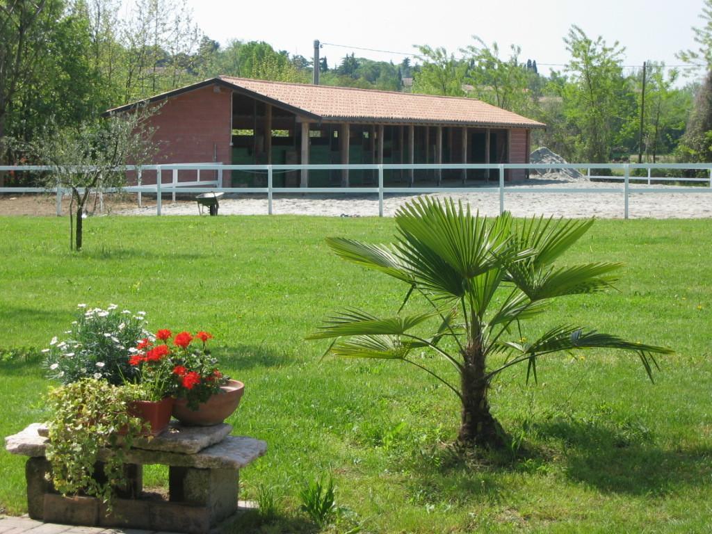 Agriturismo Le Fornase 카스텔누보델가다 외부 사진