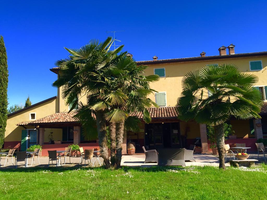 Agriturismo Le Fornase 카스텔누보델가다 외부 사진