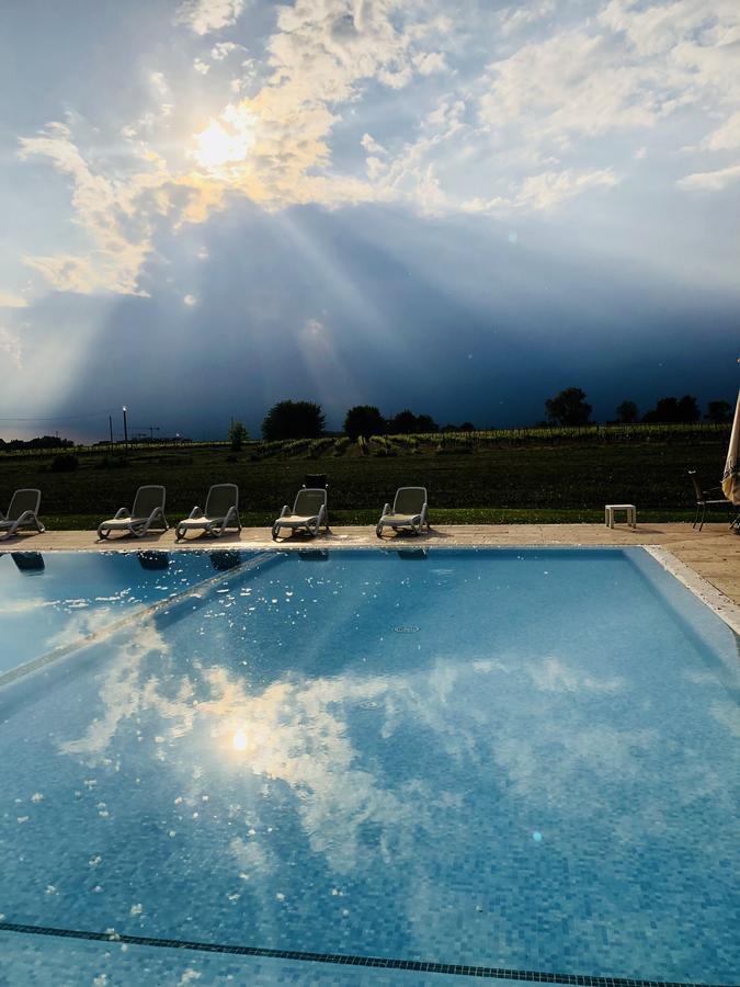 Agriturismo Le Fornase 카스텔누보델가다 외부 사진